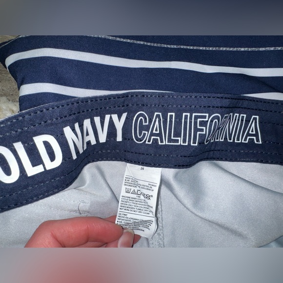 Old Navy Swim shorts - Picture 2 of 3